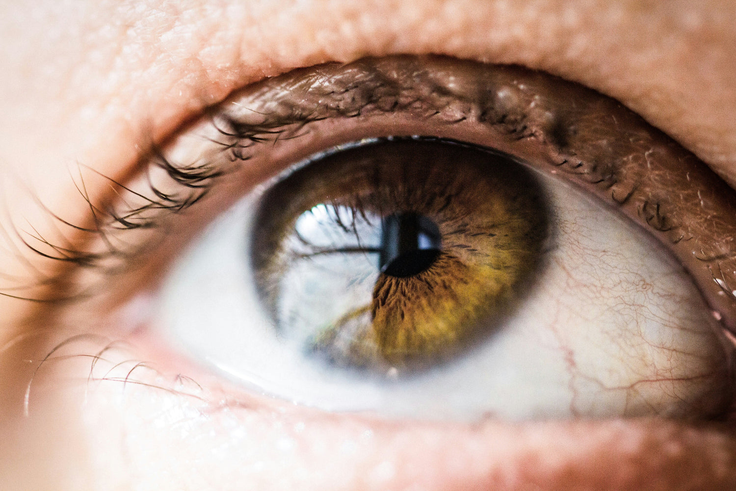 How to Use Eye Drops Correctly: A Step-by-Step Guide from a UK Optometrist